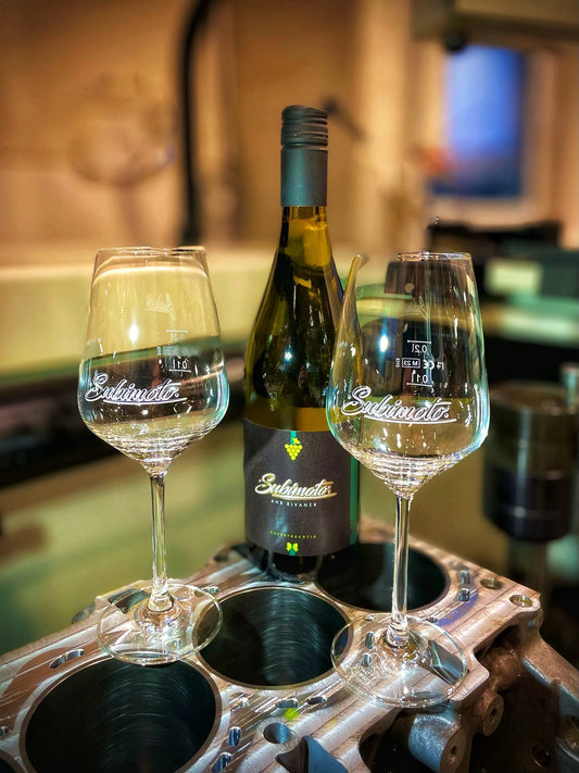Weinset – subimoto Wein plus zwei Weingläser